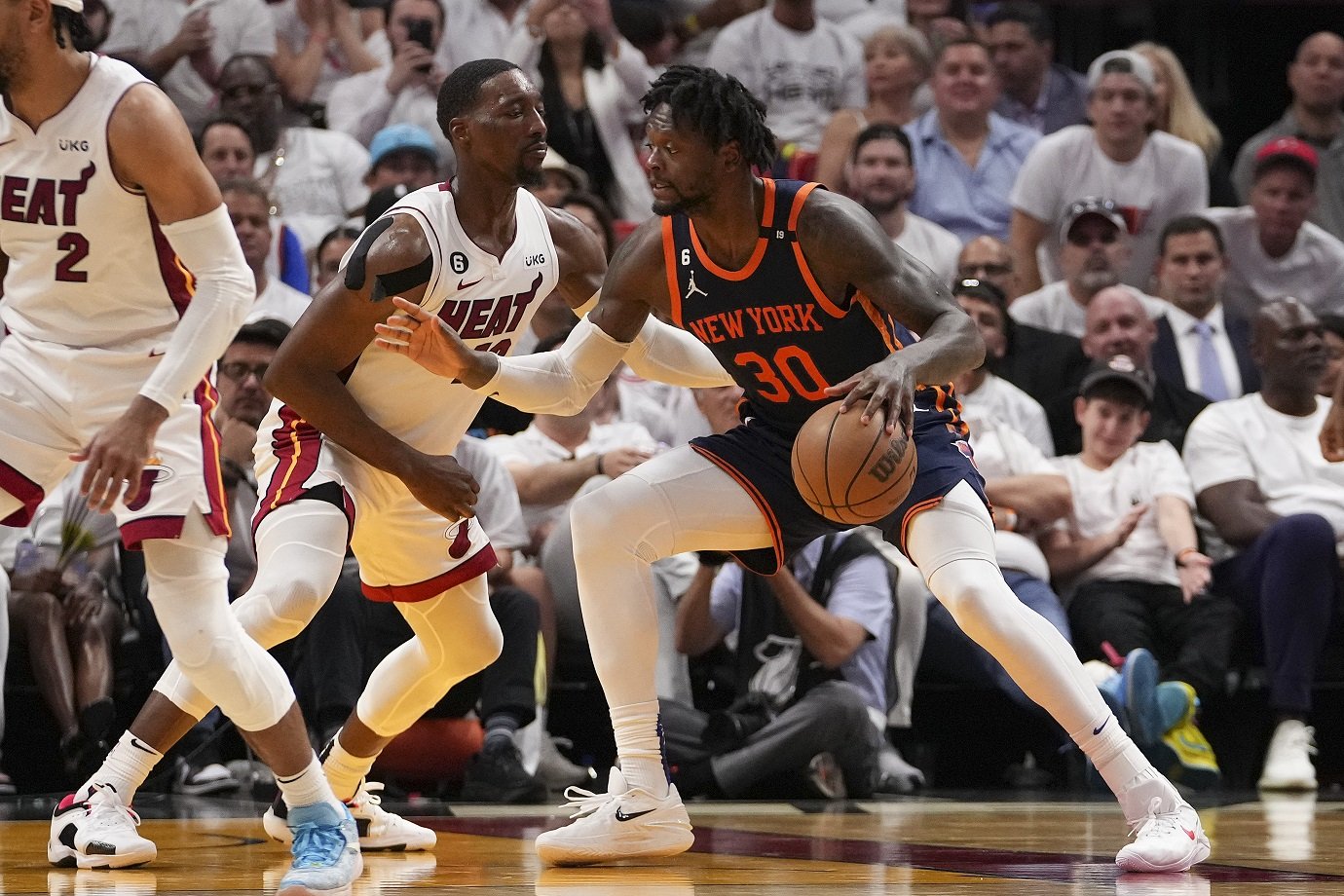 New York Knicks x Miami Heat: veja horário e onde assistir ao vivo o jogo dos playoffs