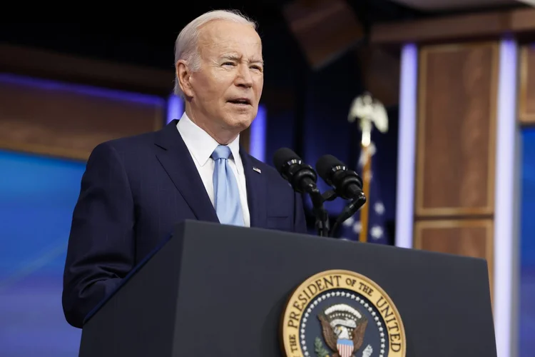 "Boas notícias", declarou Biden na noite deste domingo na Casa Branca (Anna Moneymaker/Getty Images)