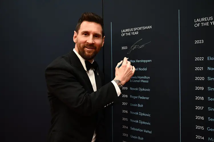Messi: apesar do momento turbulento no PSG, o argentino compareceu à premiação (Alexander Scheuber / Correspondente/Getty Images)