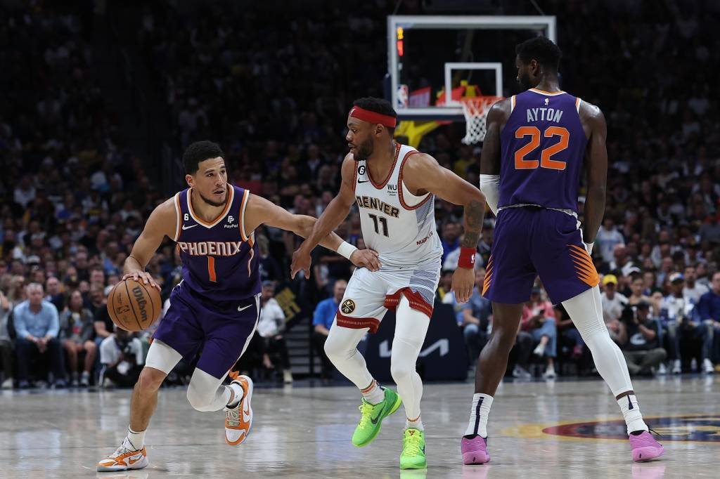 Denver Nuggets e Phoenix Suns: veja horário e onde assistir ao vivo o jogo dos playoffs da NBA