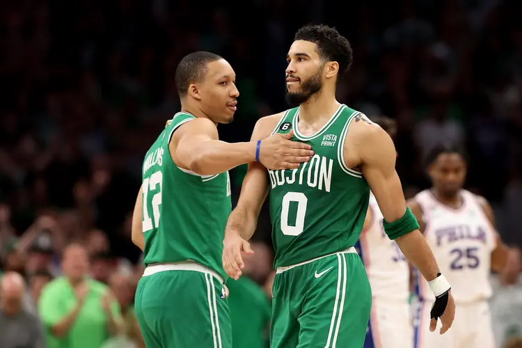 Boston Celtics: notícia chega somente duas semas depois do time conquistar seu 18º campeonato e se tornar o maior campeão da história da NBA (Adam Glanzman/Getty Images)
