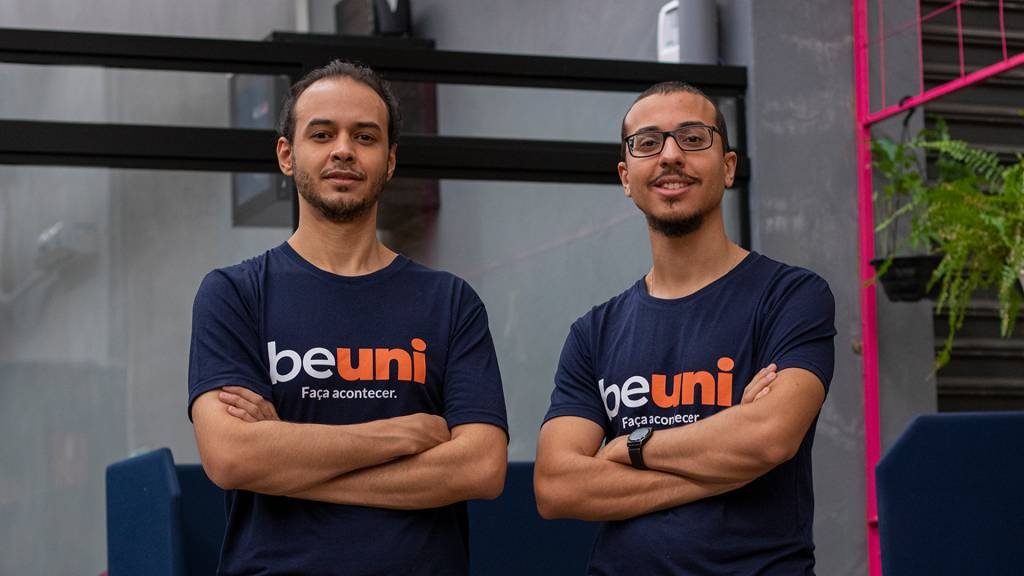 Murilo Prataviera e Marcel Prataviera, fundadores da BeUni: startup de gestão de brindes capta seu primeiro aporte (BeUni/Divulgação)