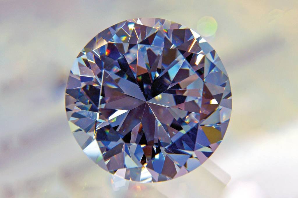 Negócio brilhante: diamantes sintéticos substituem gemas naturais