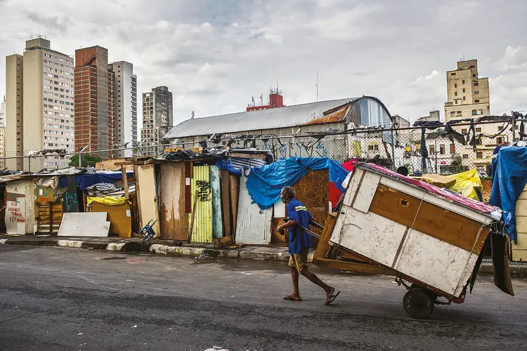 Cracolândia: As prisões foram realizadas 10 dias depois da gestão do governador Tarcísio de Freitas trocar o comando do 13º Batalhão (Nelson Almeida/Getty Images)