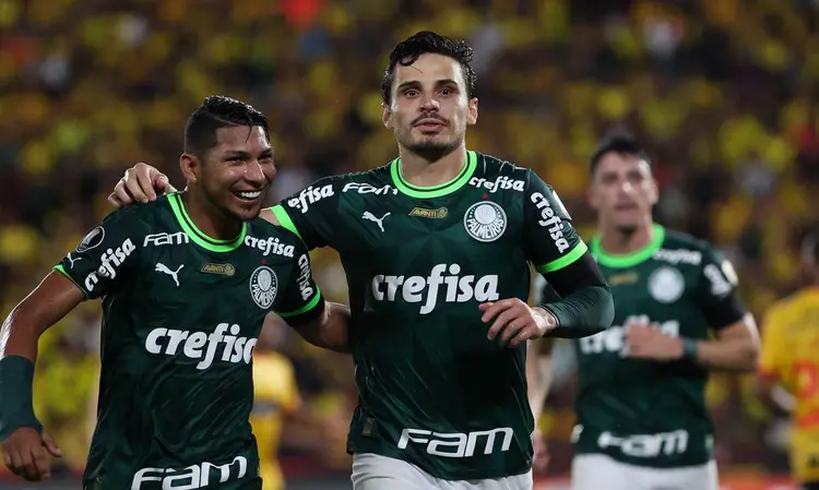 Jogadores do Palmeiras durante partida em maio deste ano (Cesar Greco/Palmeiras/Agência Brasil)