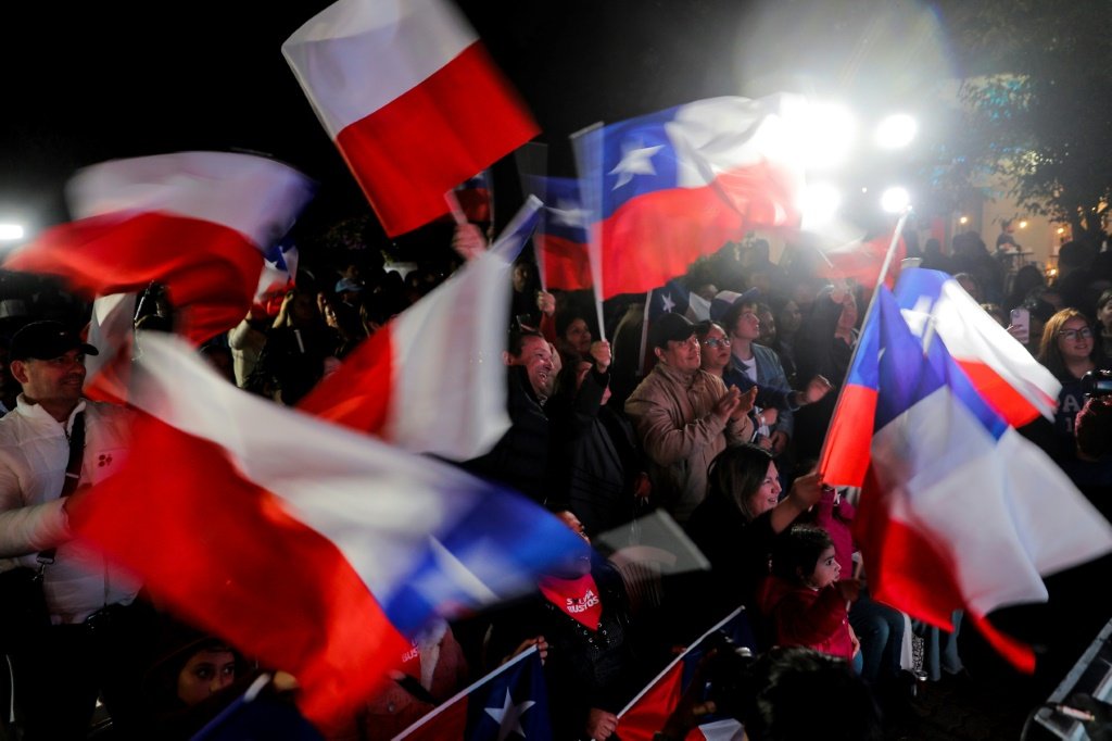 Direita ultraconservadora vai comandar novo projeto de Constituição no Chile