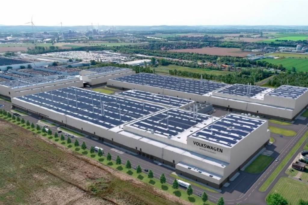 PowerCo, da Volkswagen, busca parceiros asiáticos para construir novas fábricas de baterias em 2030