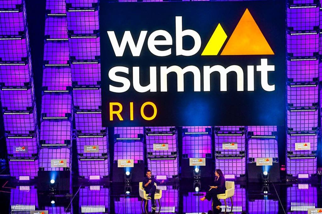 Palco do Web Summit Rio: inteligência artificial na pauta (Web Summit/Divulgação)