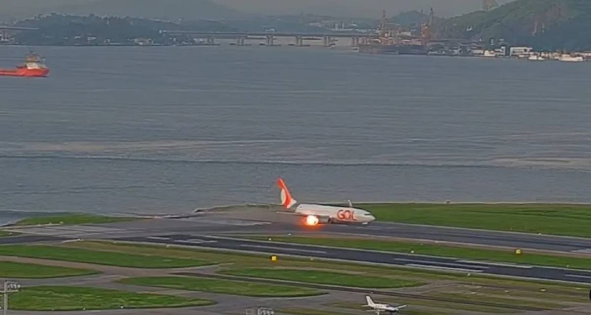 Avião da Gol tem princípio de incêndio em motor em preparação para  decolagem no Santos Dumont | Exame