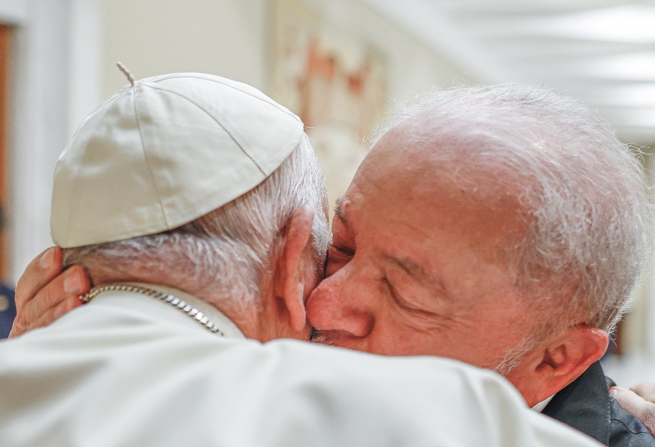 Presidente da República, Luiz Inácio Lula da Silva, durante audiência com Sua Santidade, Papa Francisco. Roma - Itália.