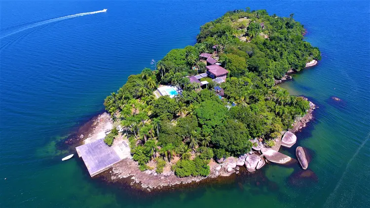 Ilha do Japão, em Angra dos Reis (RJ). Propriedade está à venda por US$ 13 milhões (WhereInRio/Divulgação)