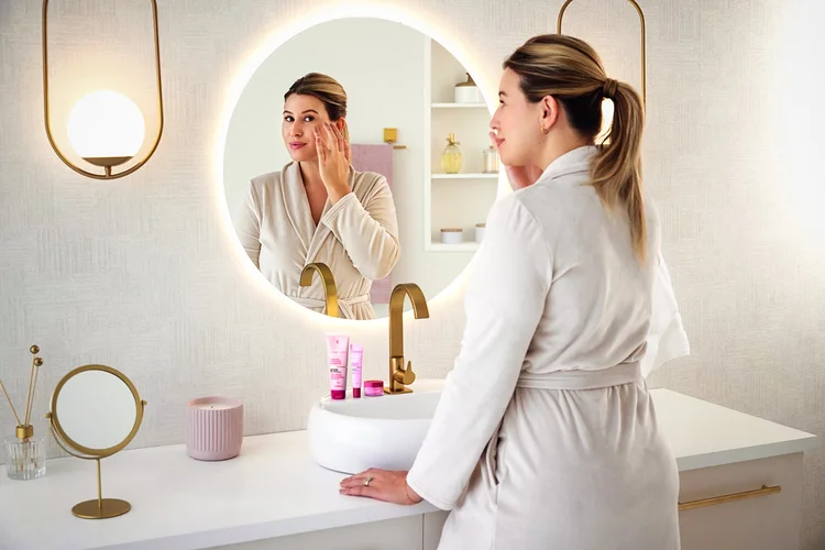 Empresa lançou três novos produtos de skincare (Niina Secrets/Divulgação)