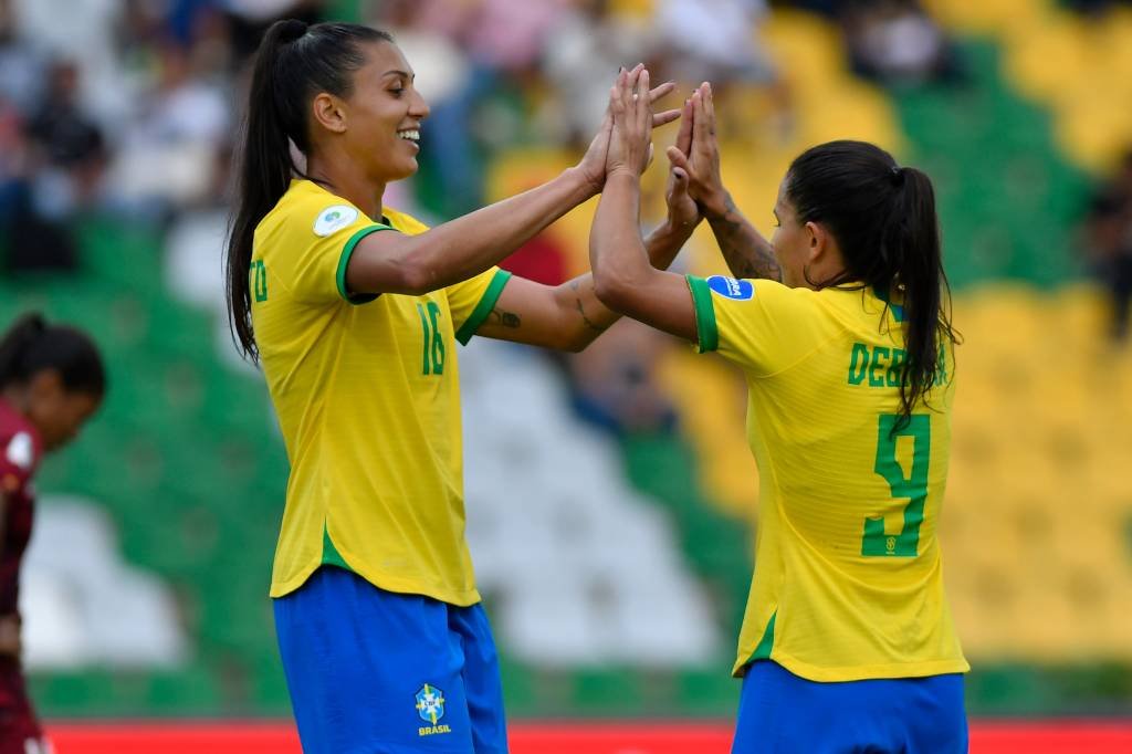 Copa do Mundo Feminina 2023: Cimed anuncia Debinha, Formiga e Bia Zaneratto como embaixadoras