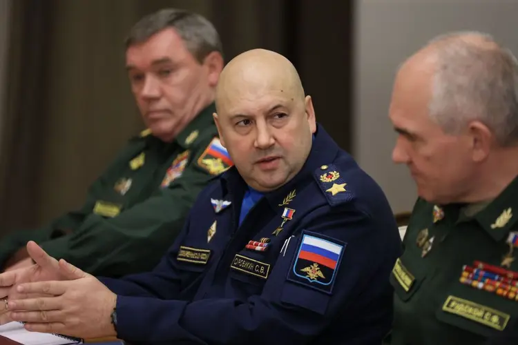 General russo Sergei Surovikin é ligado à ala do Exército russo mais próxima ao líder mercenário Yevgeny Prigojin (MIKHAIL METZEL/SPUTNIK/AFP/Getty Images)