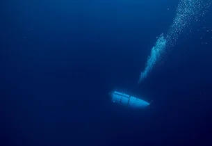 Novo áudio mostra últimos momentos do submarino Titan, que implodiu próximo Titanic