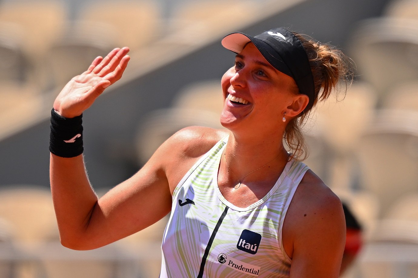 Bia haddad em Roland Garros: simpatia e transparência