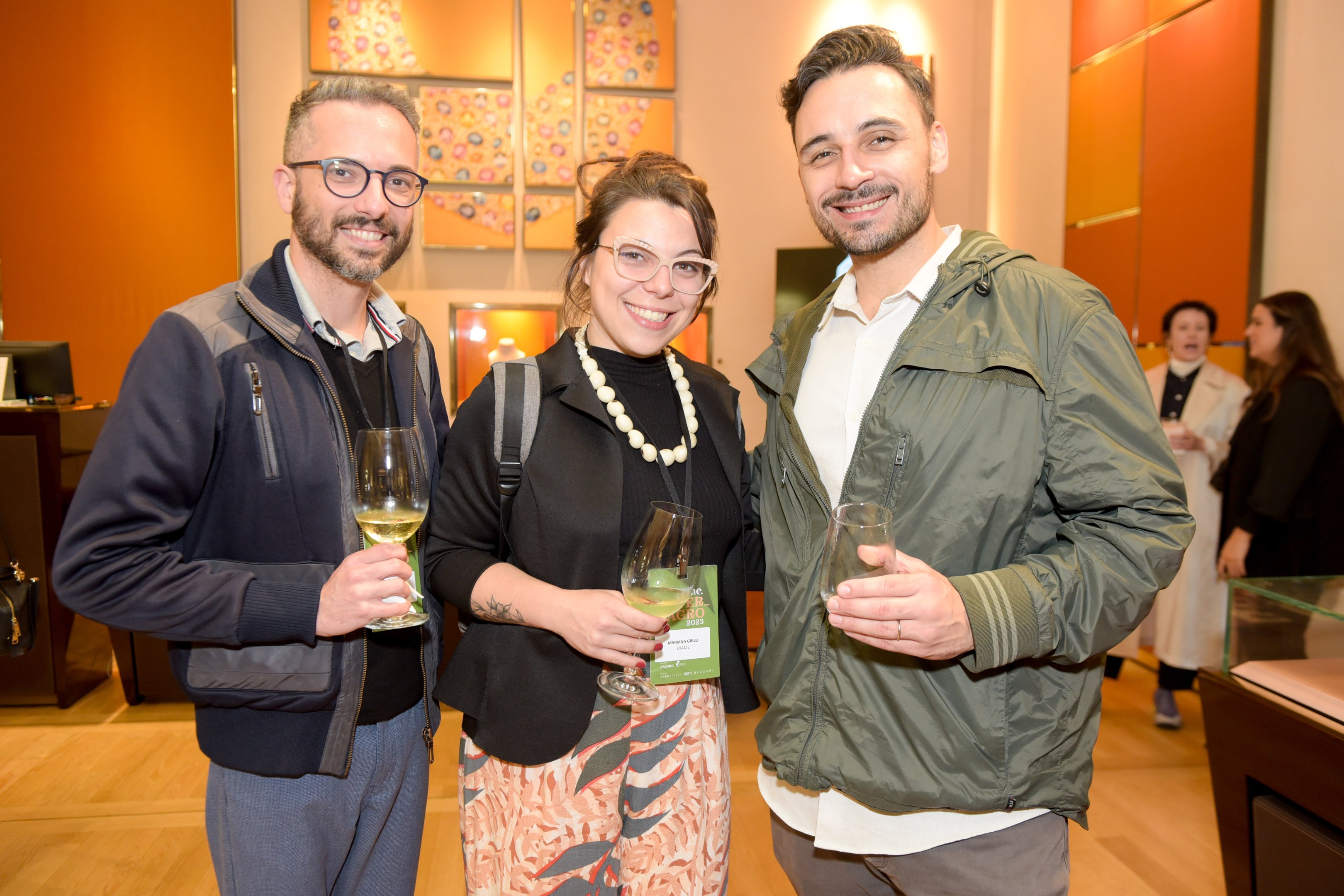 Gilson Garrett, Mariana Grilli e Leonardo Anibal. 