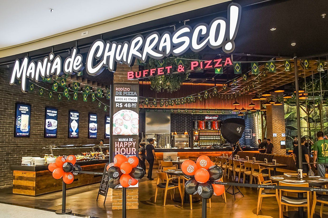 Mania de Churrasco: unidade de Buffet e Pizza, no Park Shopping em São Caetano.