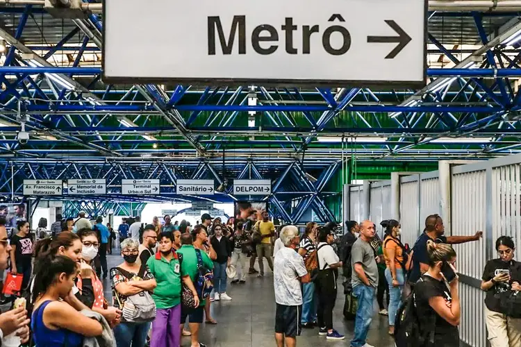 Greve: No dia 3 de outubro, uma greve unificada com os servidores do Metrô, CPTM e Sabesp teve grande impacto na capital paulista (Fernando Frazão/Agência Brasil)
