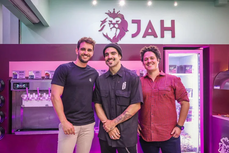 Diego Dutra, Caio Castro e Rafael Corte, sócios do Jah Açaí  (Divulgação/Divulgação)