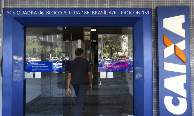 Bancos: A Federação dos Bancos informou nesta segunda-feira, 30, sobre o funcionamento dos bancos no Feriado de Finados (Marcelo Camargo/Agência Brasil)