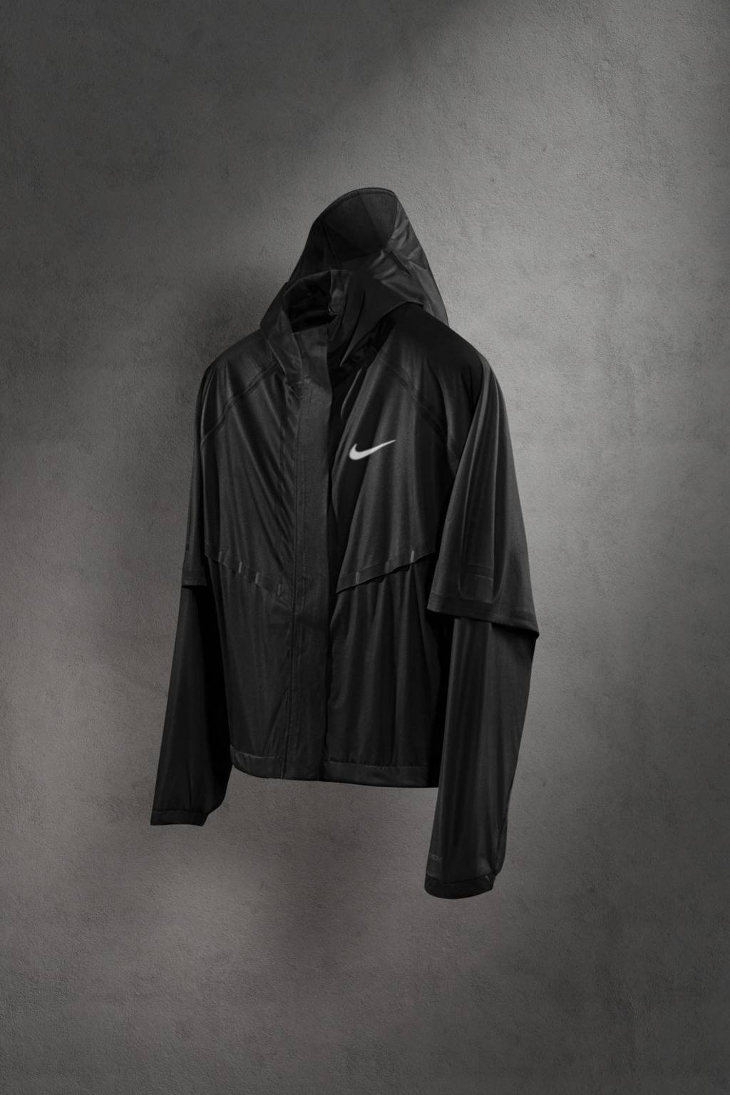 Nike lança jaqueta esportiva mais tecnológica do mundo; tecido muda de forma para refrescar o atleta
