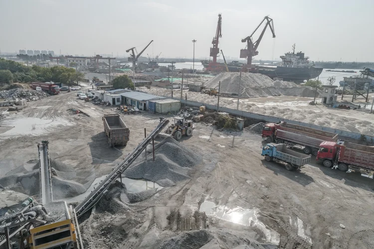 China: A inteligência artificial na mineração de carvão é uma medida-chave para aumentar a produção e o fornecimento de carvão de forma segura (c1a1p1c1o1m1/Getty Images)