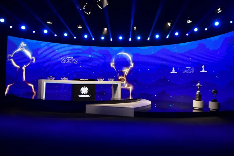 O sorteio das oitavas de final da Libertadores e Sul-Americana 2023, ocorre na sede da Conmebol, em Luque, no Paraguai (NORBERTO DUARTE/Getty Images)