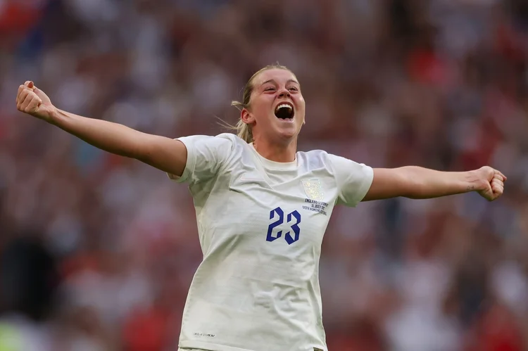 LONDON, ENGLAND - JULY 31: Alessia Russo of England celebrates the 2-1 victory following the ifnal whistle of the UEFA Women's Euro England 2022 final match between England and Germany at Wembley Stadium on July 31, 2022 in London, England. (Photo by Jonathan Moscrop/Getty Images) (Jonathan Moscrop/Getty Images)