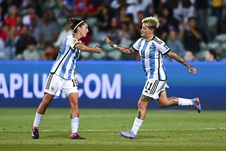 Seleção argentina: Em sete jogos, a seleção venceu sete empatou um (Hannah Peters/Getty Images)