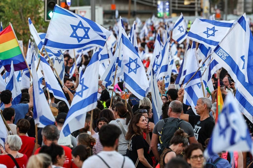O que muda em Israel com a decisão do parlamento que limita o poder da Suprema Corte