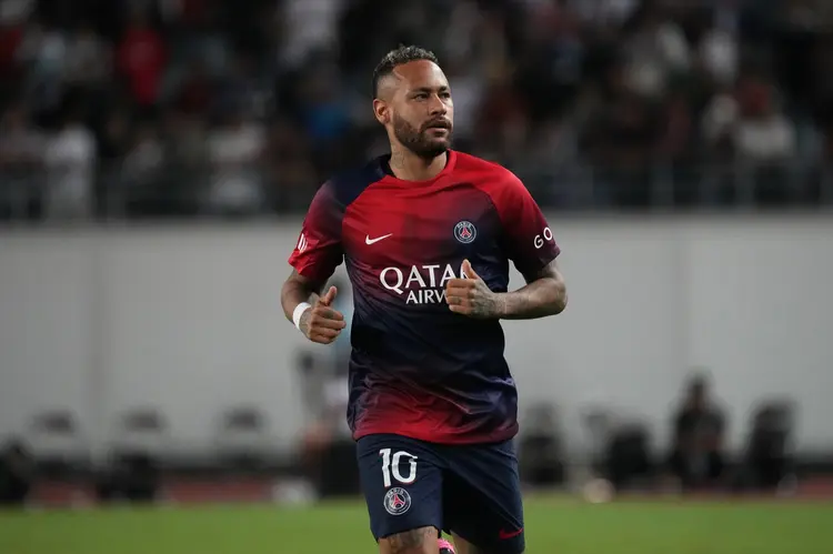 No terceiro jogo dos amistosos do Soccer Champions Tour, o PSG de Neymar enfrenta o quinto colocado do Campeonato Japonês (Etsuo Hara/Getty Images)