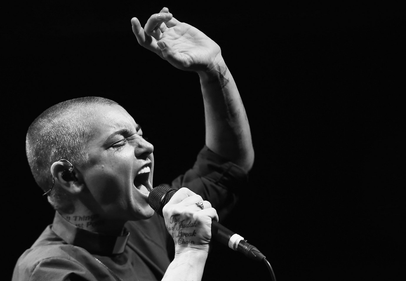 Sinead O'Connor tem causa da morte revelada um ano depois