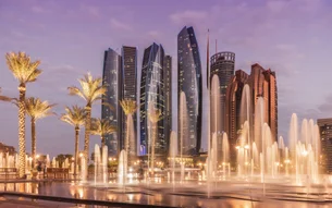 Fundo soberano de Abu Dhabi amplia investimentos em bitcoin e supera US$ 400 milhões