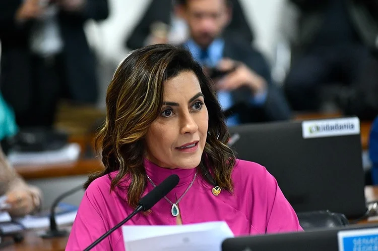 Senadora Soraya Thronicke, que relatou a matéria na comissão: proposta supre lacuna na Lei 13.369, de 2016, que regulamentou a profissão (Geraldo Magela/Agência Senado)