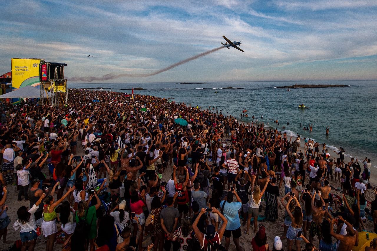 Quanto vale uma onda? WSL estima que superou R$ 80 milhões com etapa brasileira do Mundial de Surfe