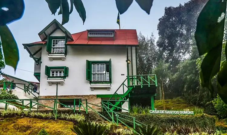 O museu Casa de Santos Dumont é reinaugurado na data de nascimento do Pai da Aviação, no centro de Petrópolis. (Tânia Rêgo/Agência Brasil)