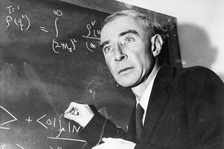 Oppenheimer: cientista foi conhecido como "pai da bomba atômica" (ullstein bild/Getty Images)
