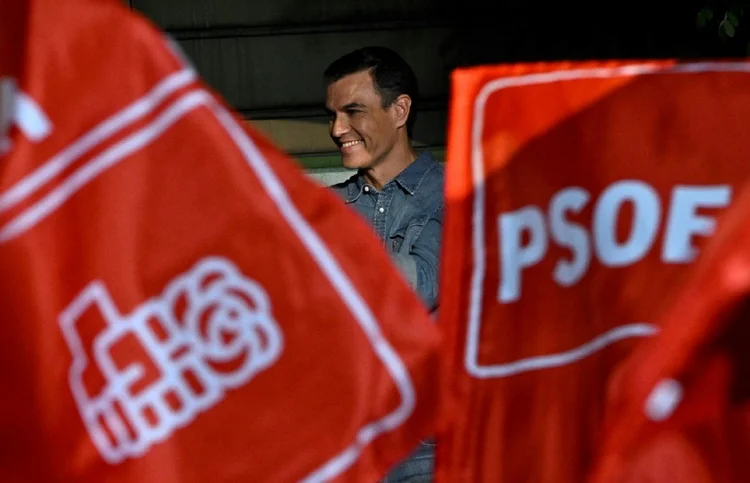 Espanha: Sánchez conseguiu limitar o avanço da oposição de direita (AFP/AFP)