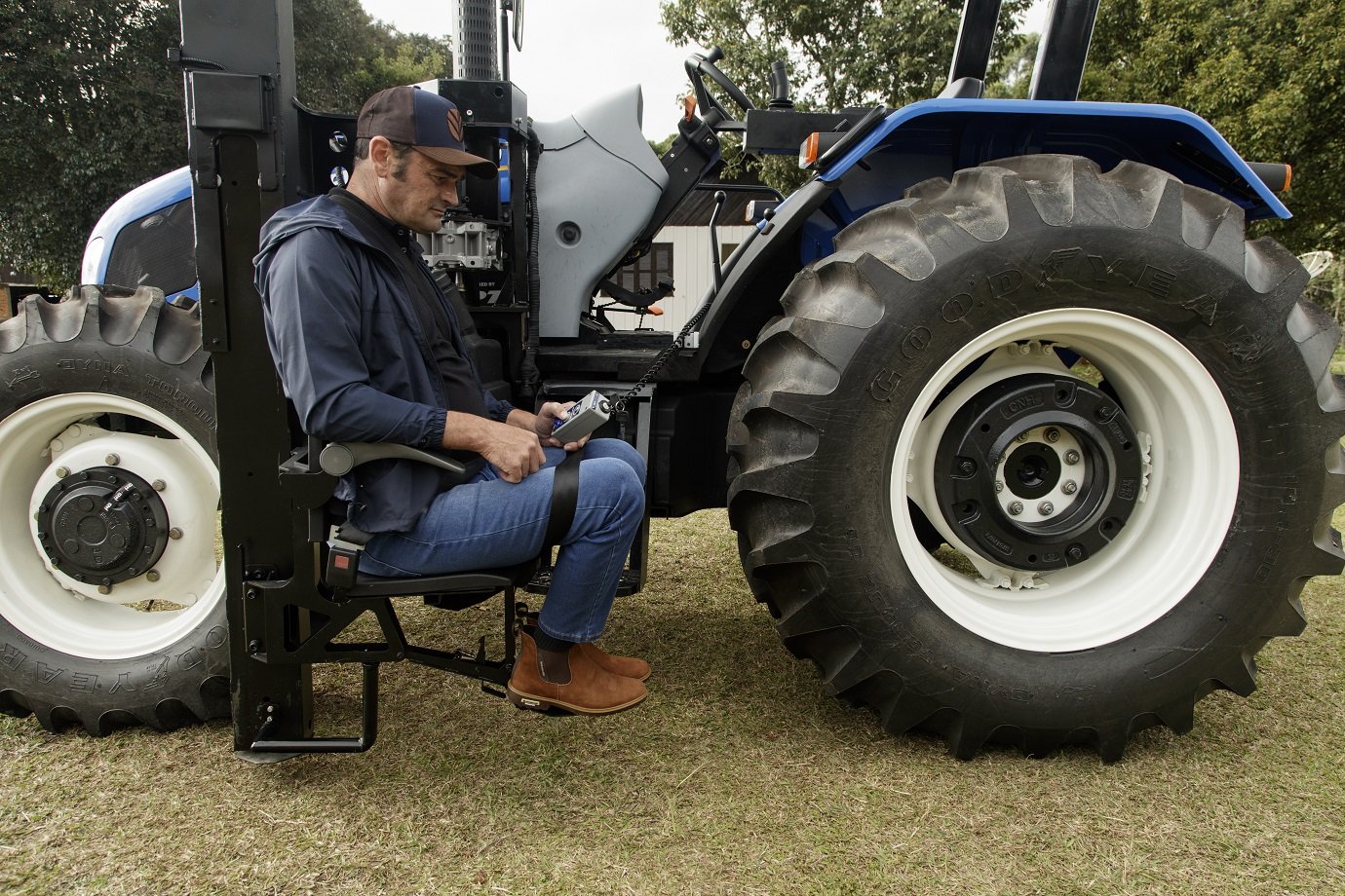 New Holland - trator acessível New Holland - trator acessível