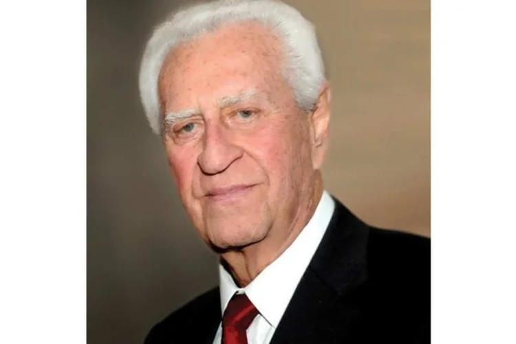 Antonio Oliveira, empresário e presidente de honra da CNC (CNC/Divulgação)
