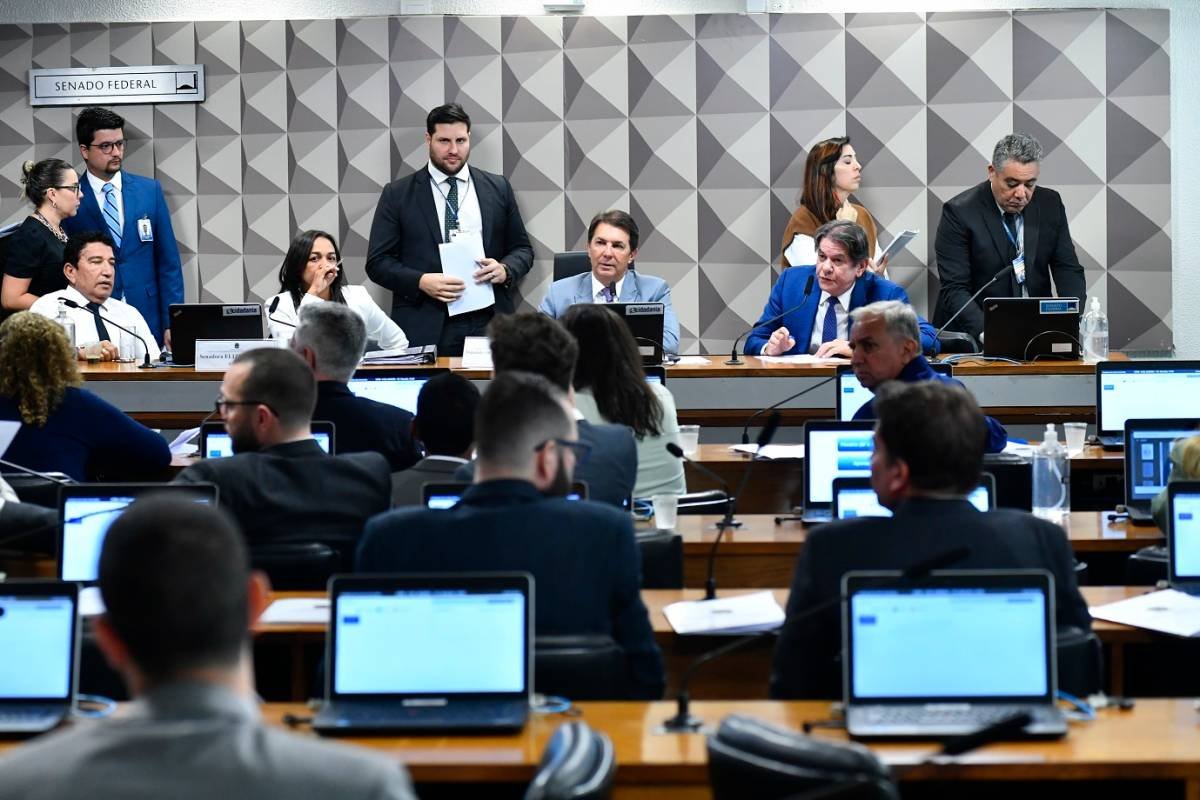 CPMI ouve fotógrafo que registrou atos antidemocráticos do 8 de janeiro —  Senado Notícias