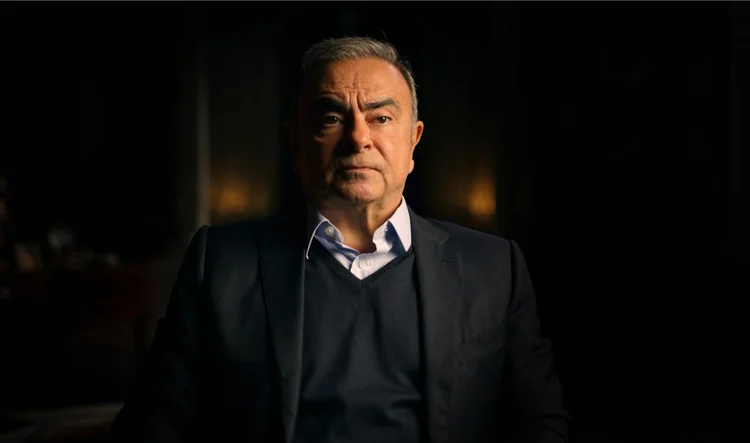 Carlos Ghosn em depoimento ao documentário "Procurado - A Fuga de Carlos Ghosn". (Apple TV+/Divulgação)