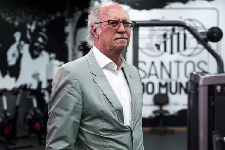 Paulo Roberto Falcão já foi técnico da seleção brasileira (Santos FC/Reprodução)