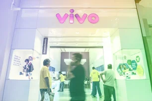 Imagem referente à matéria: Telefônica (VIVT3) conclui redução de capital e pagará R$ 1,22 por ação em julho