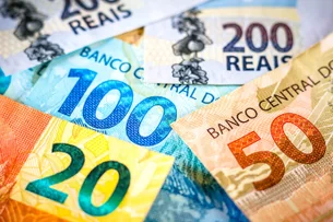 Sem ‘abocanhada’ do leão: analista recomenda 4 ativos de renda fixa que pagam até IPCA + 7,1%
