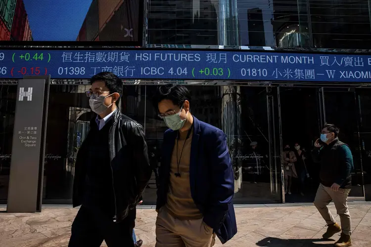 Hong Kong: o volume de negócios do mercado à vista de Hong Kong e a atividade de oferta pública inicial (“IPO”) foram afetados pelo frágil crescimento do mercado global (ISAAC LAWRENCE/AFP/Getty Images)