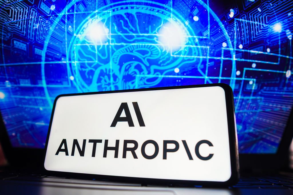 Anthropic: fundada em 2021, está construindo um sistema de IA chamado Claude (Rafael Henrique/Getty Images)