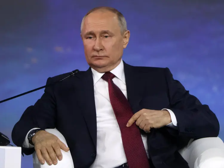 O presidente russo, Vladimir Putin, durante evento em São Petersburgo, em junho de 2023 (Contributor/Getty Images)