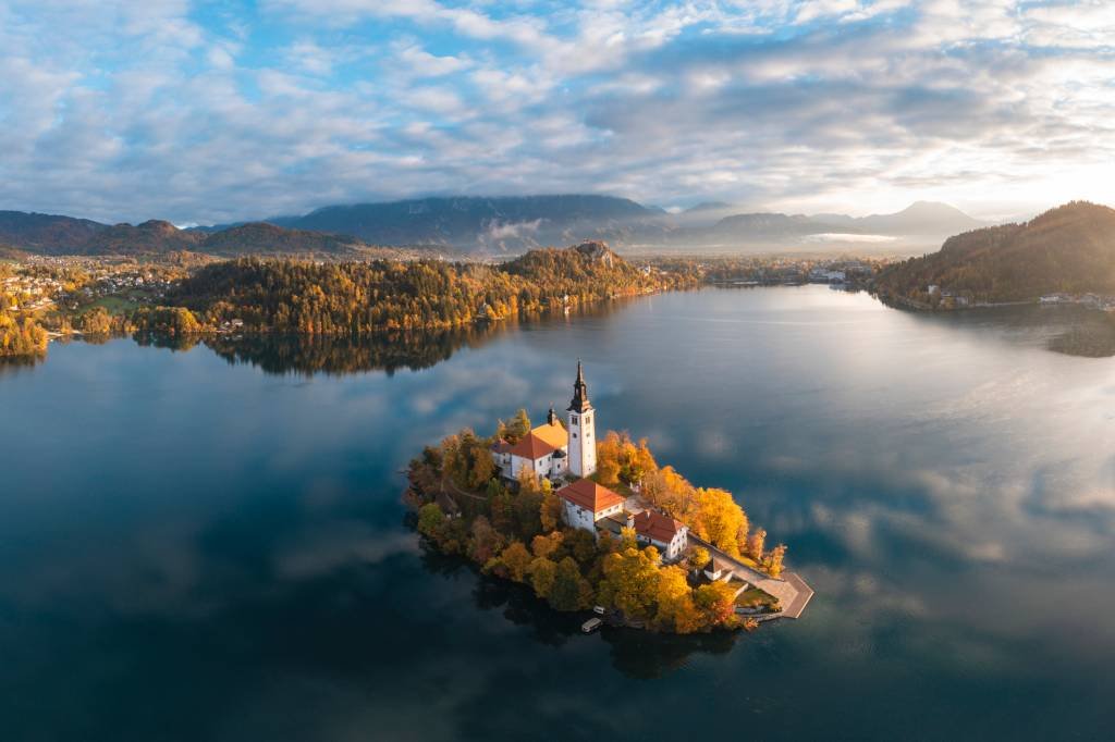 Turismo no leste europeu: 6 lugares para conhecer na Eslovênia